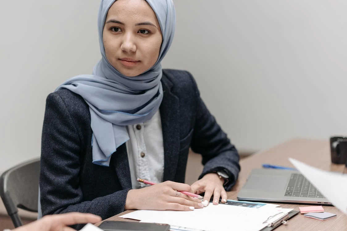 Manager Hiba Ali
